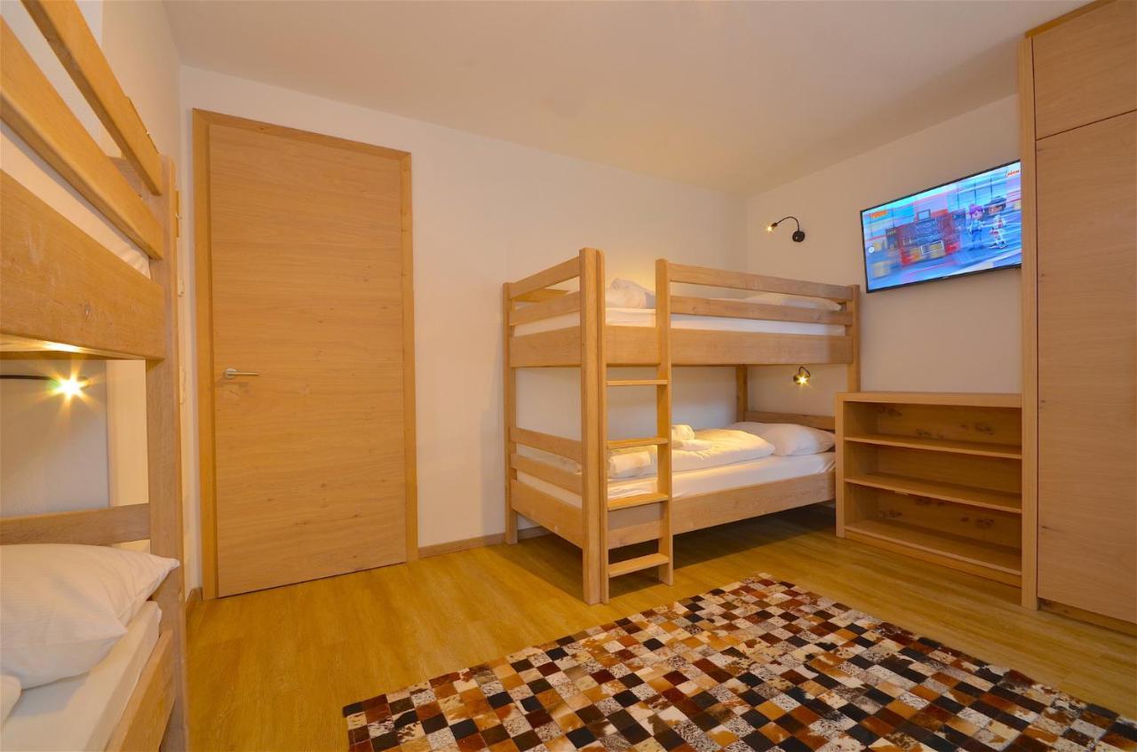 Ski-In Ski-Out Chalet Maiskogel "Bergli" - By Alpen Apartments 카프룬 외부 사진