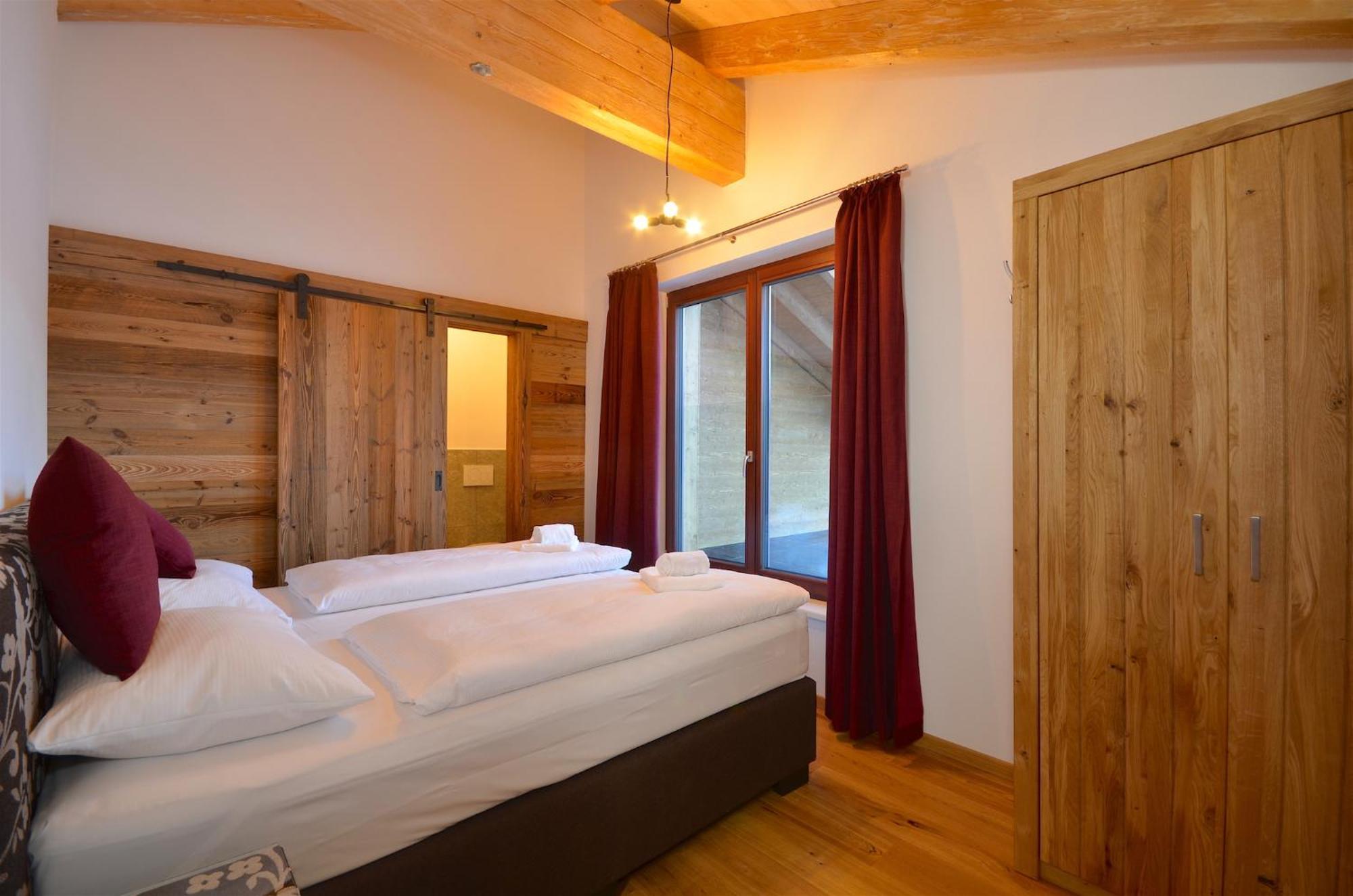 Ski-In Ski-Out Chalet Maiskogel "Bergli" - By Alpen Apartments 카프룬 외부 사진