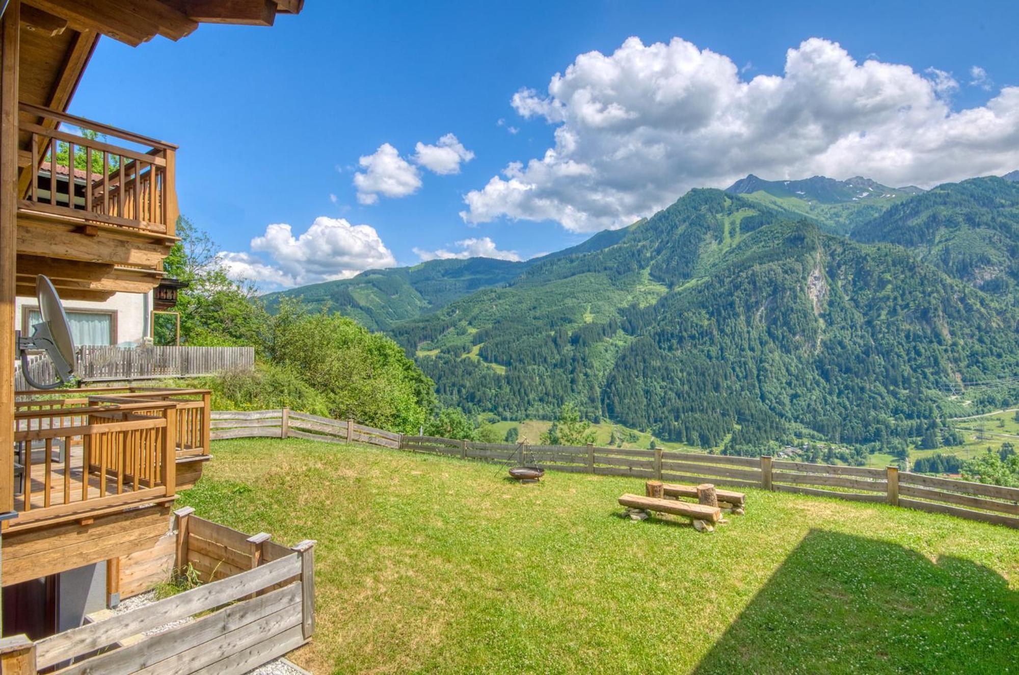Ski-In Ski-Out Chalet Maiskogel "Bergli" - By Alpen Apartments 카프룬 외부 사진