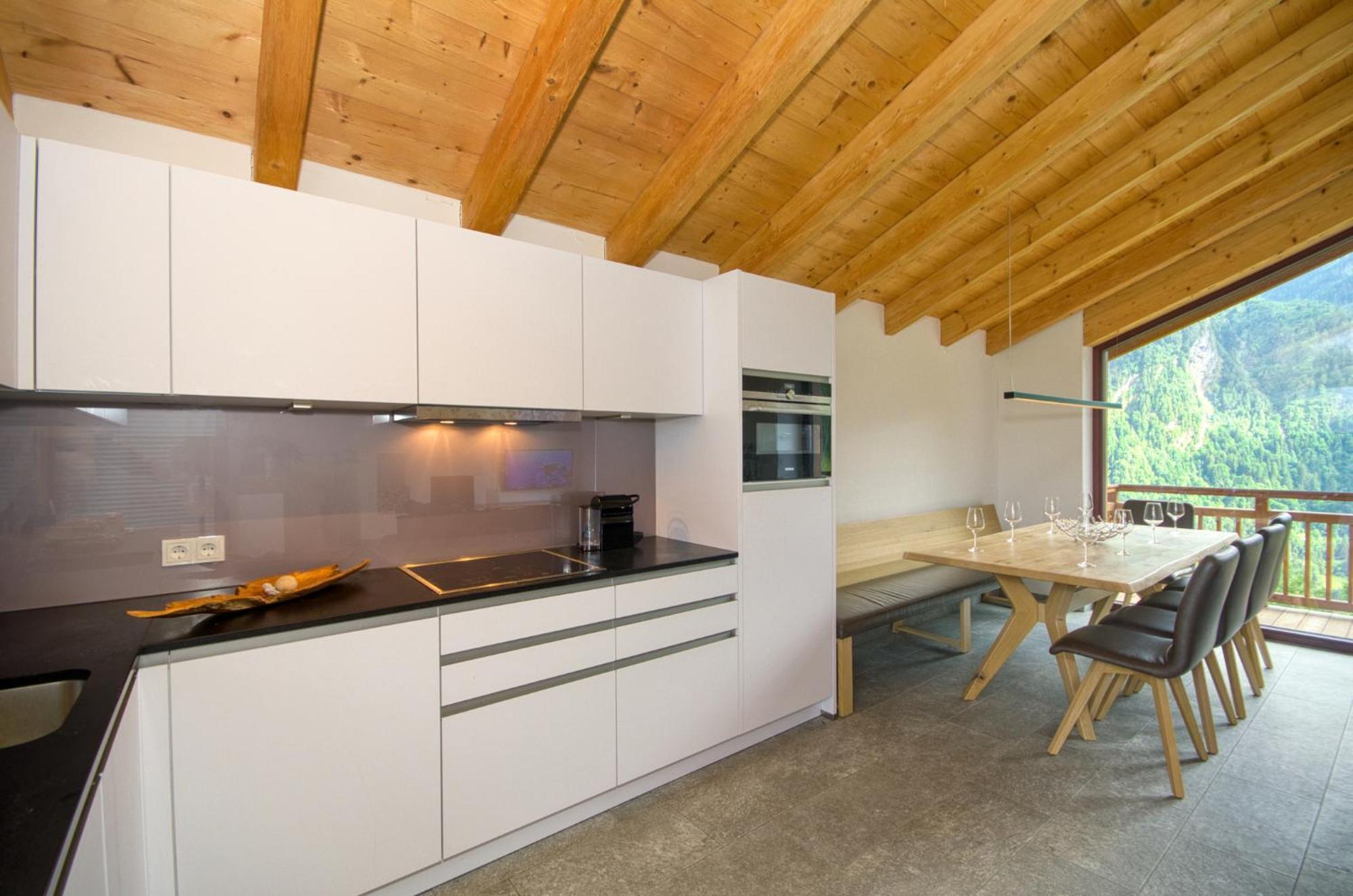 Ski-In Ski-Out Chalet Maiskogel "Bergli" - By Alpen Apartments 카프룬 외부 사진
