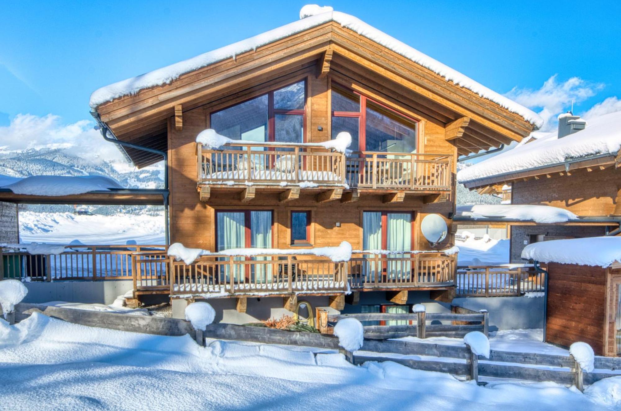 Ski-In Ski-Out Chalet Maiskogel "Bergli" - By Alpen Apartments 카프룬 외부 사진